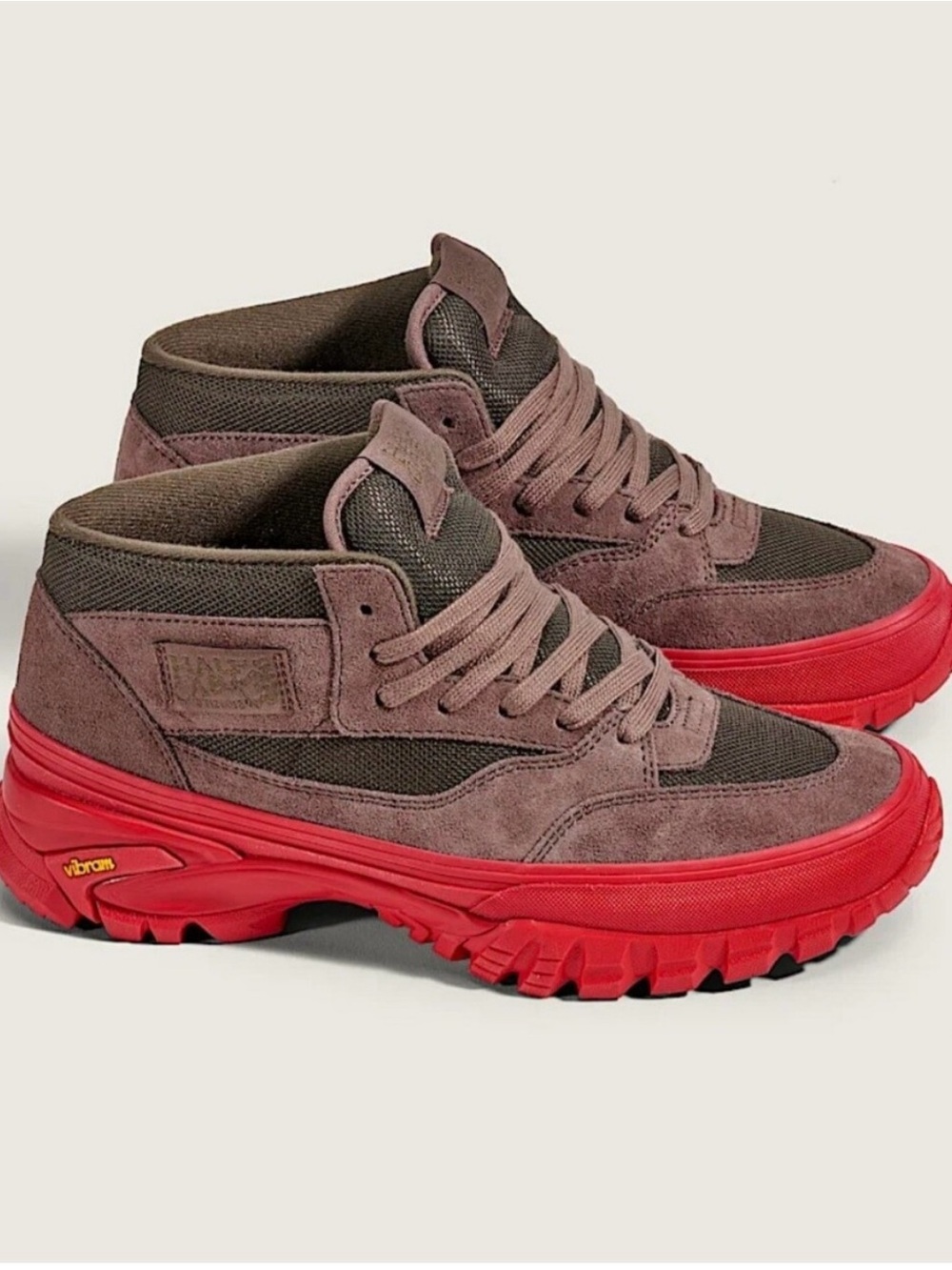 OTW By Vans Half Cab 33 Lx
Vibram Women 10.0 US